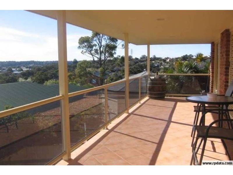 22 Gelfius Crescent, Macquarie Hills NSW 2285