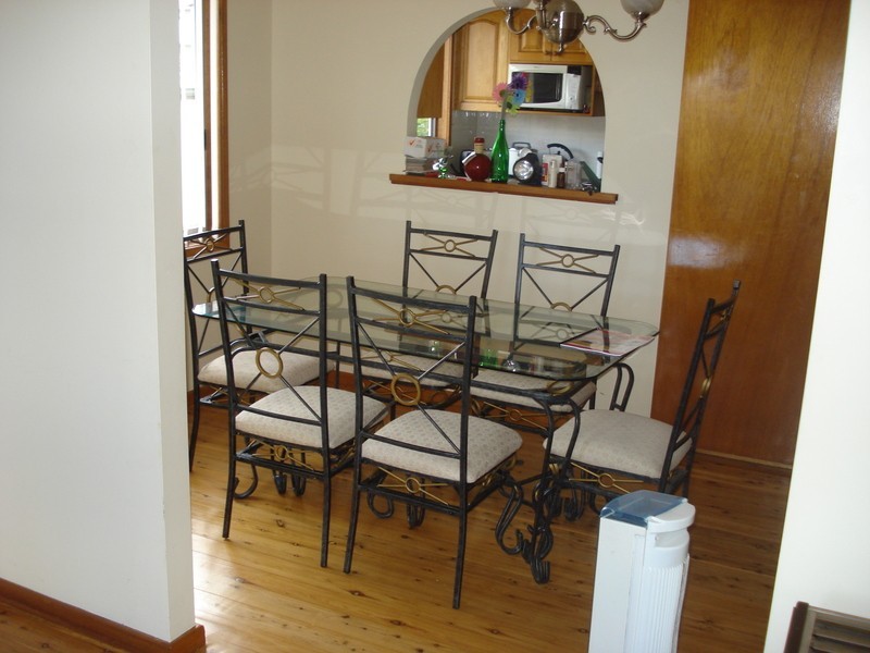 6 Renfrew Crescent, Edgeworth NSW 2285