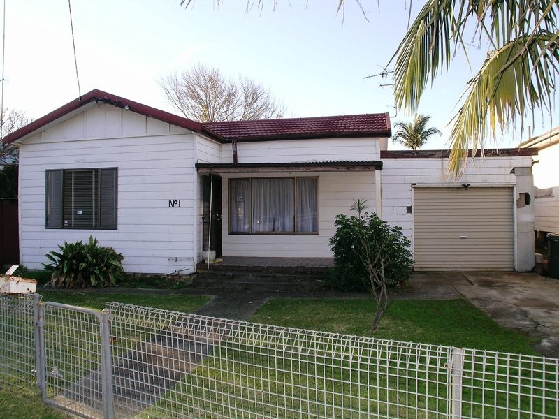 1 Sturt Road, Cardiff NSW 2285