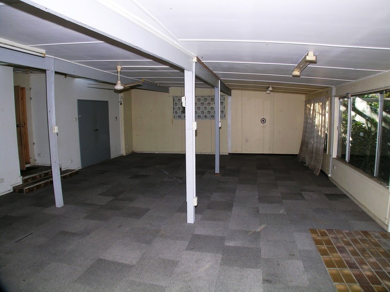 1 Sturt Road, Cardiff NSW 2285