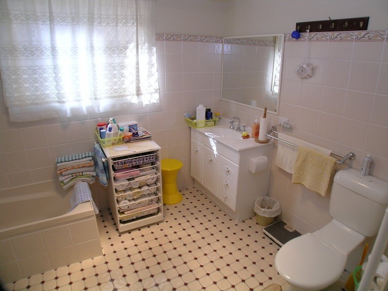 Warners Bay NSW 2282