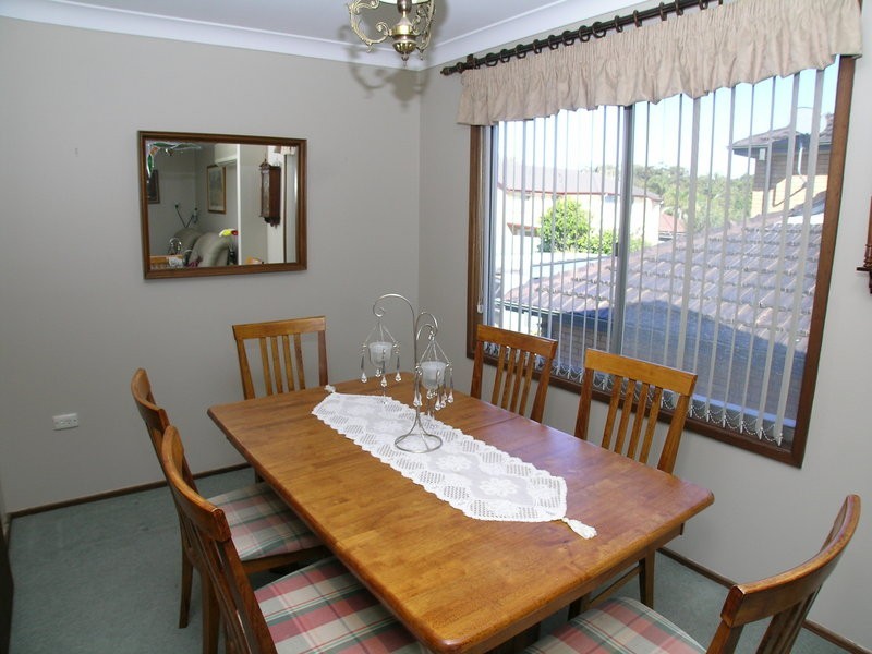 Macquarie Hills NSW 2285