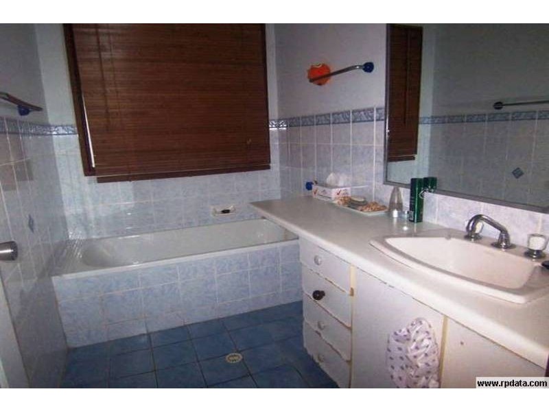 16 Robina Drive, Hillsborough NSW 2290