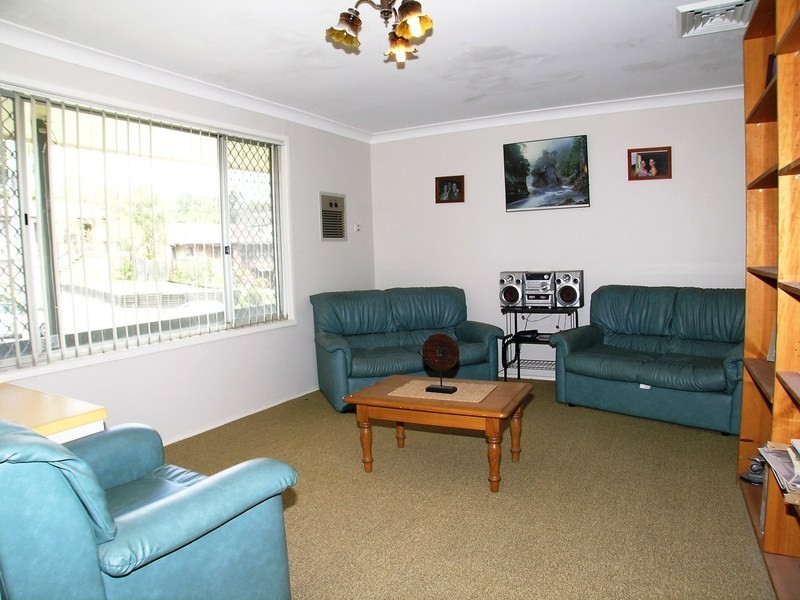 Macquarie Hills NSW 2285