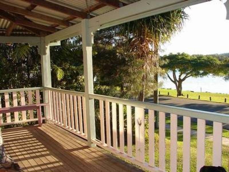 2/304 The Esplanade, Speers Point NSW 2284