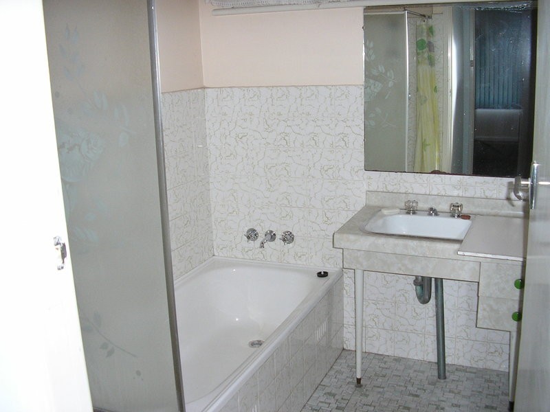 5 Granada Avenue, Macquarie Hills NSW 2285