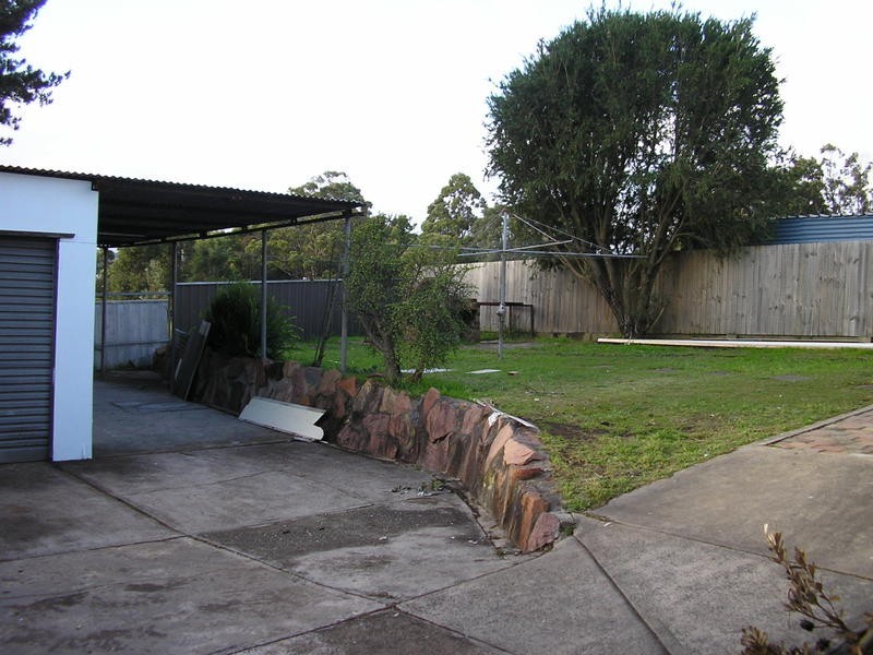 5 Granada Avenue, Macquarie Hills NSW 2285