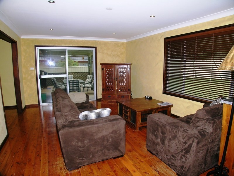 118 Lawson Road, Macquarie Hills NSW 2285