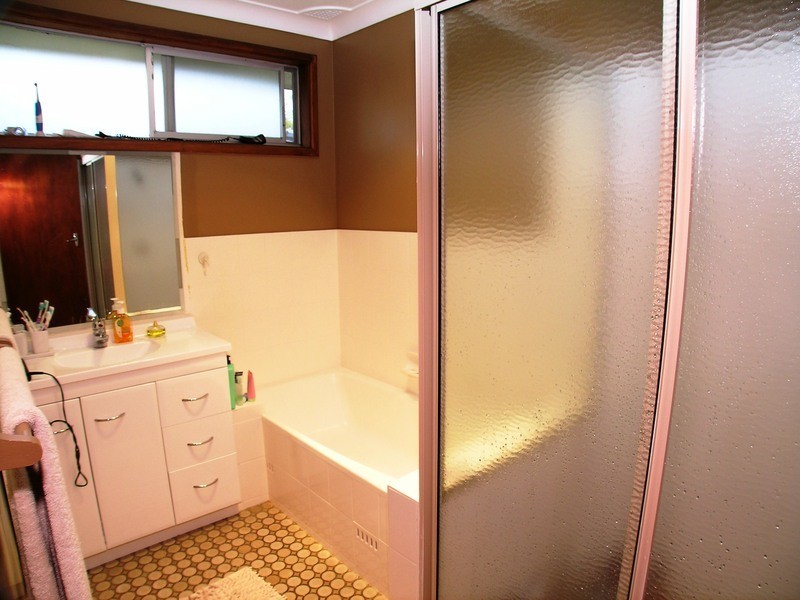 118 Lawson Road, Macquarie Hills NSW 2285