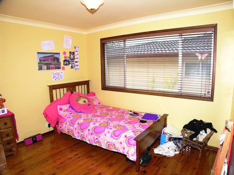 118 Lawson Road, Macquarie Hills NSW 2285