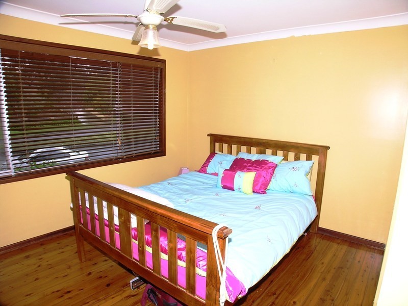 118 Lawson Road, Macquarie Hills NSW 2285