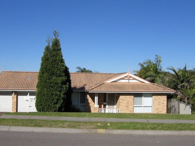 7 Springvale Circuit, Cameron Park NSW 2285