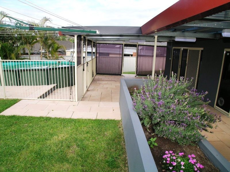 Macquarie Hills NSW 2285