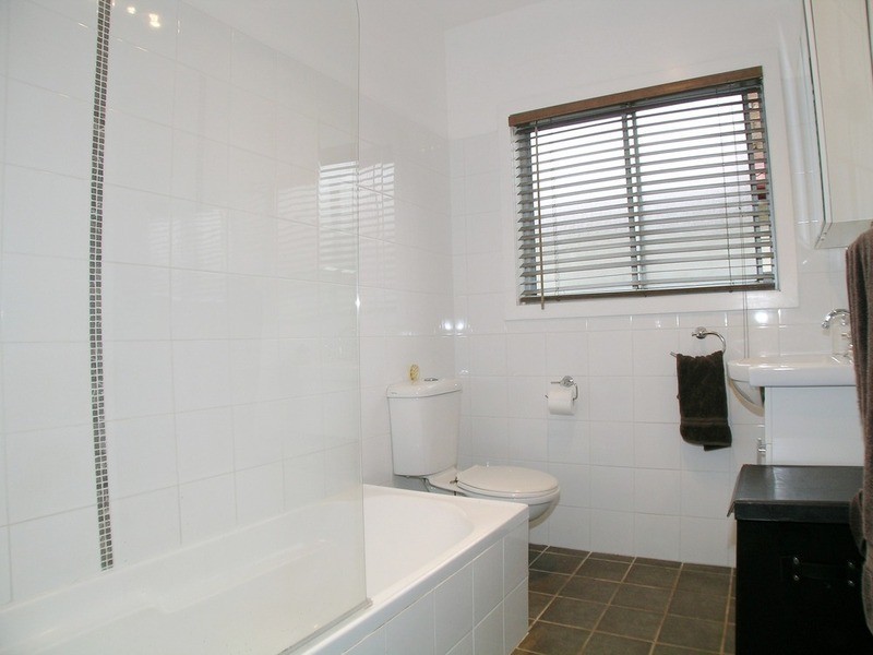Mayfield NSW 2304
