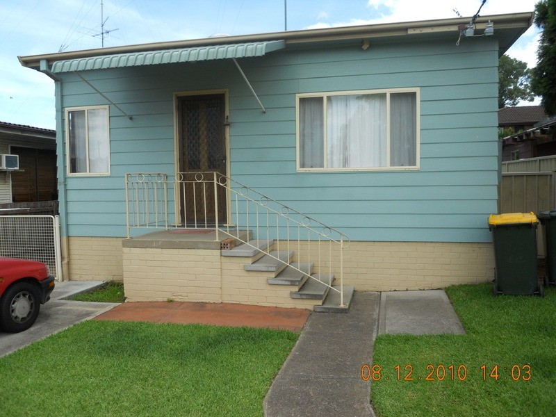 6 William Street, Cardiff NSW 2285