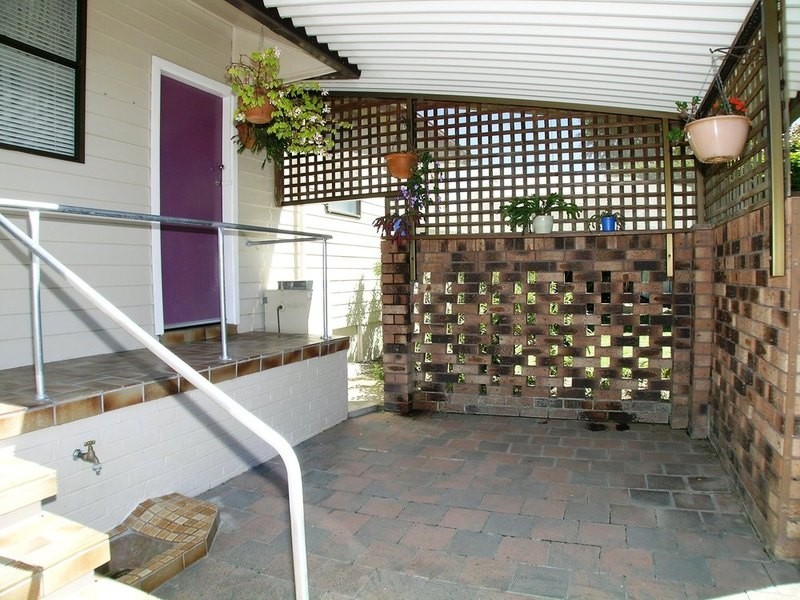 2 Graham Street, Glendale NSW 2285
