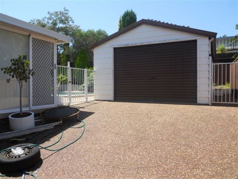 38 Delasala Drive, Macquarie Hills NSW 2285