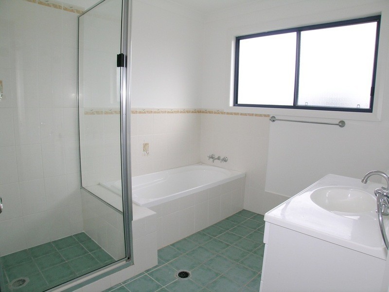 1/122 Croudace Road, Elermore Vale NSW 2287