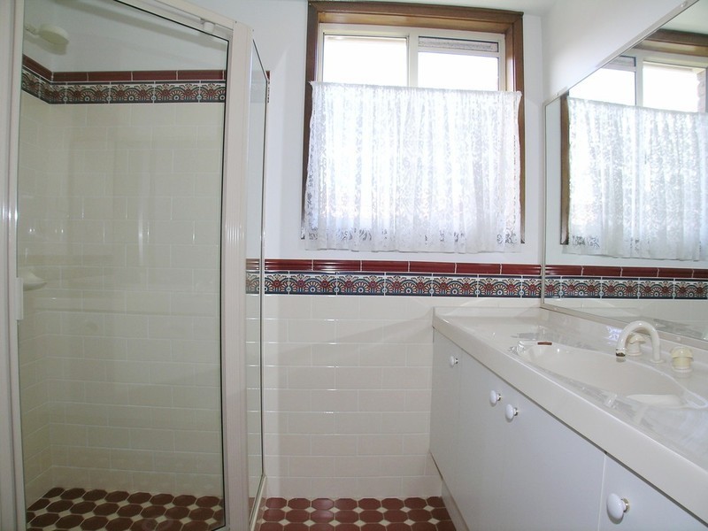 Lakelands NSW 2282