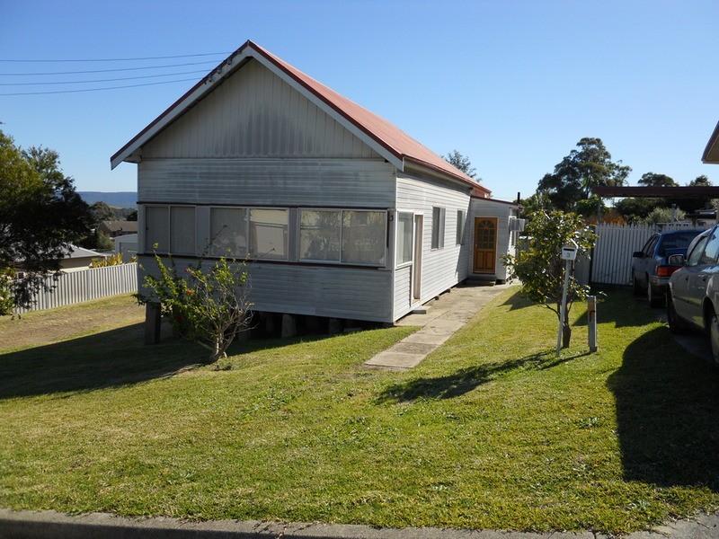 3 Chippindall Street, Speers Point NSW 2284