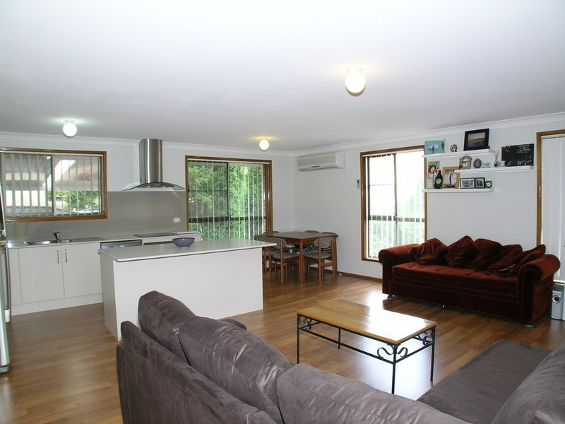 Macquarie Hills NSW 2285