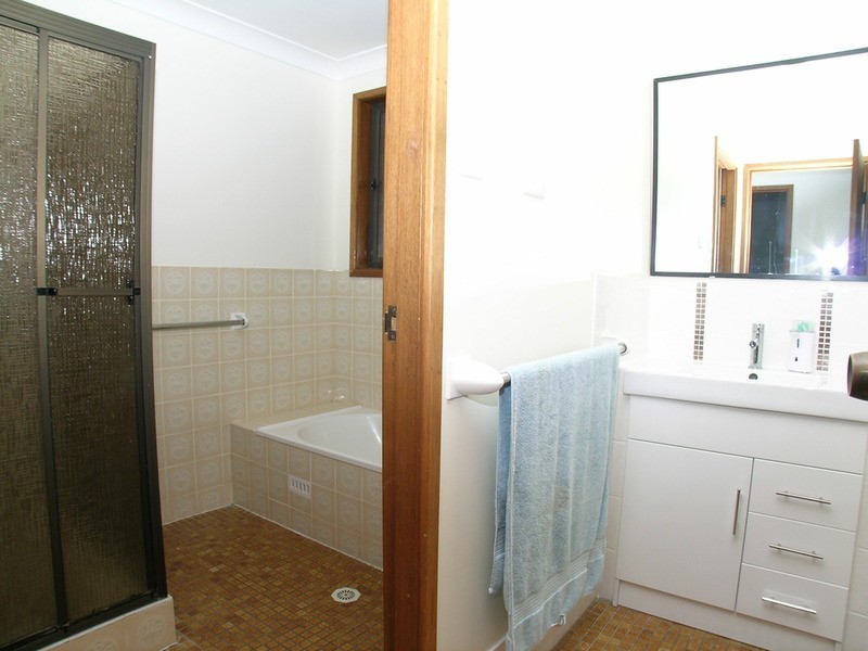 Macquarie Hills NSW 2285