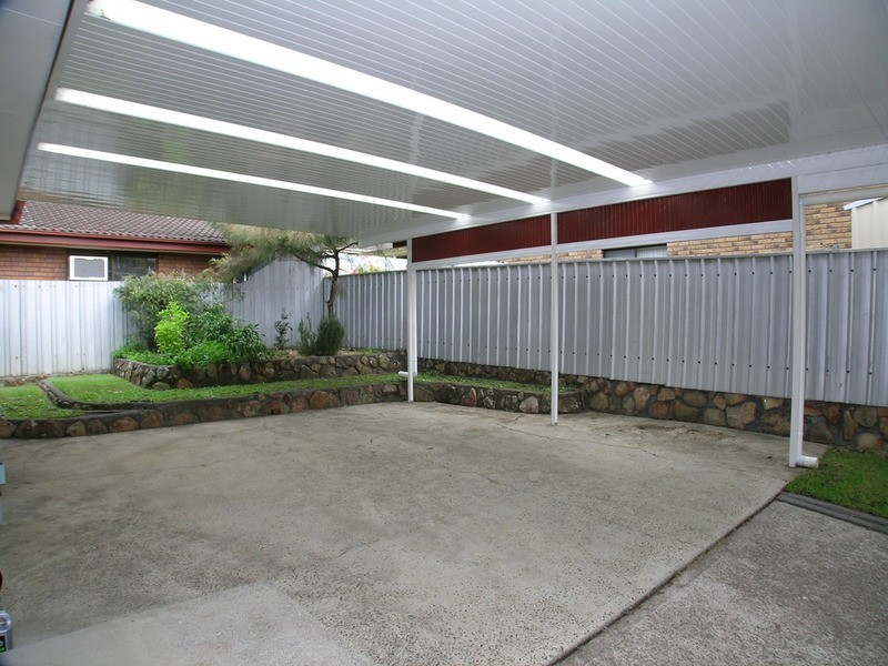 Macquarie Hills NSW 2285