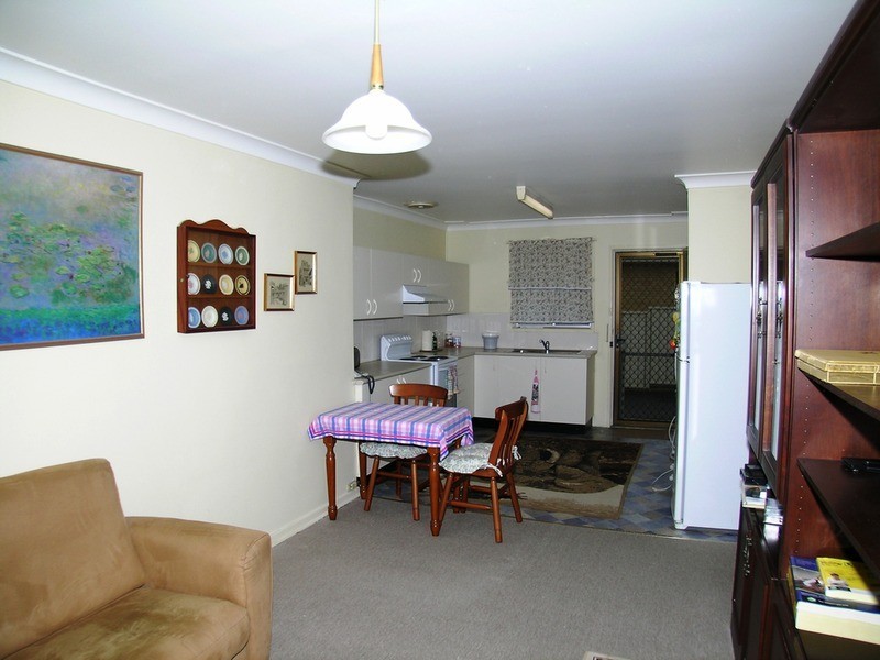 2/587 Main Road, Glendale NSW 2285