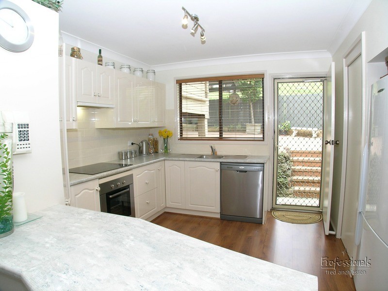 Macquarie Hills NSW 2285