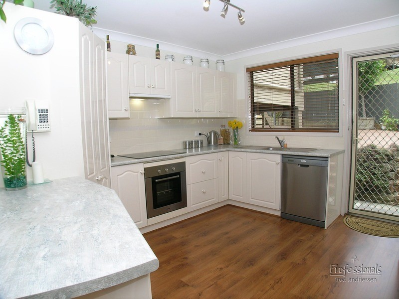 Macquarie Hills NSW 2285