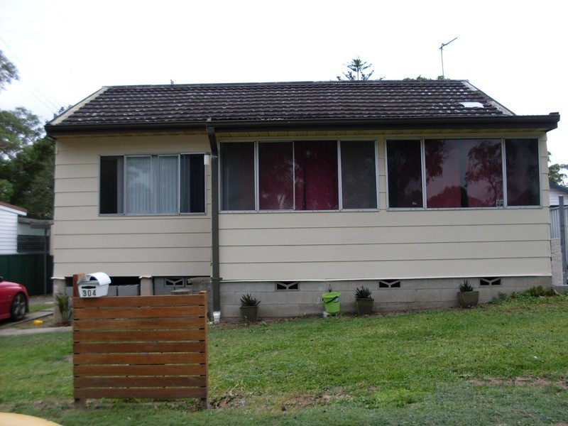 304 Grandview  Parade, Rankin Park NSW 2287