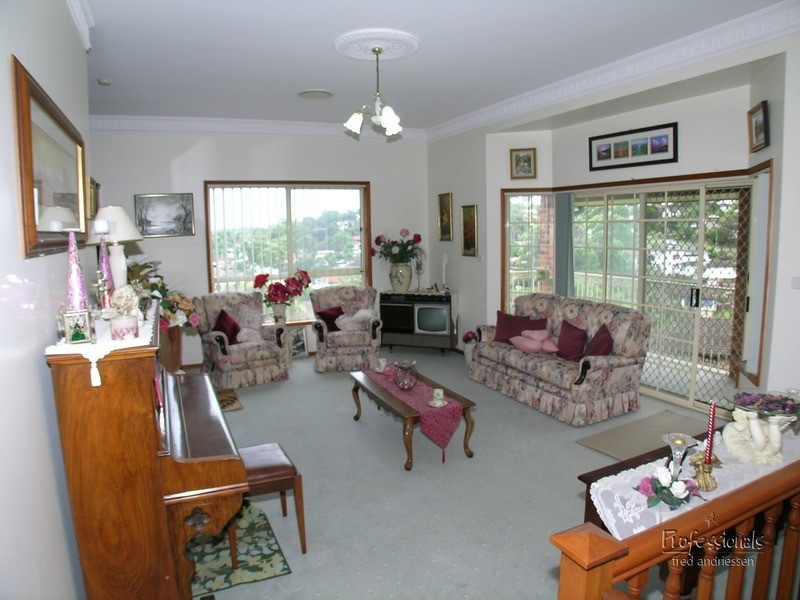 Macquarie Hills NSW 2285