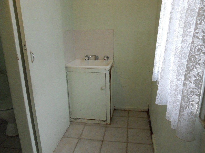 22 Lake  Avenue, Cardiff South NSW 2285