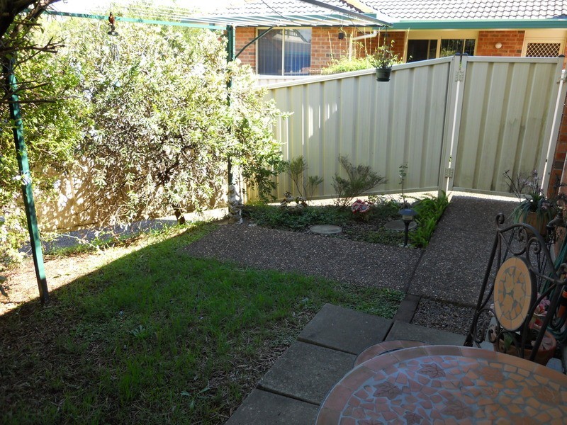 1/544 Main  Road, Glendale NSW 2285