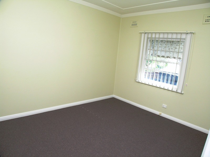 34 Fern Valley Road, Cardiff NSW 2285