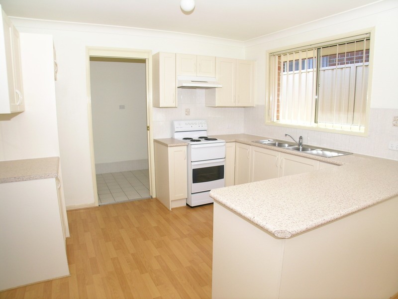 21 Toucan Close, Cameron Park NSW 2285