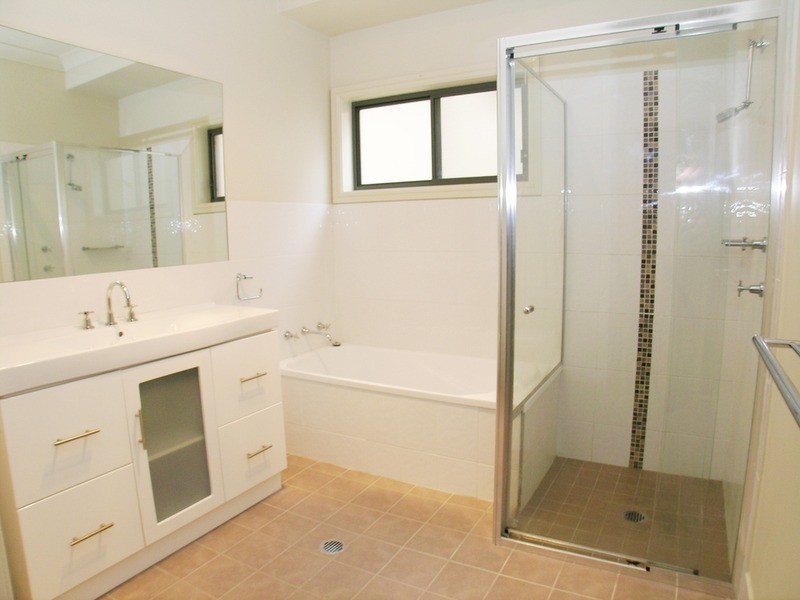 3/11 Cumberland Street, Teralba NSW 2284