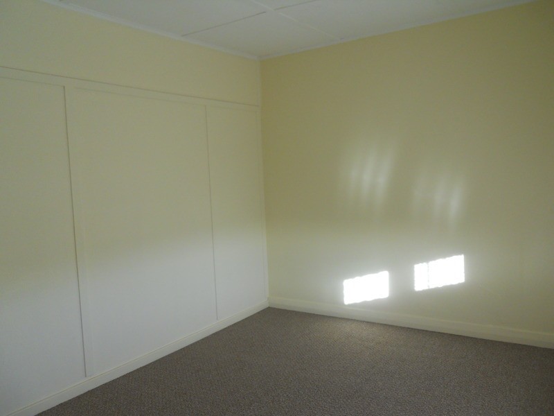 2/287 Main  Road, Cardiff NSW 2285