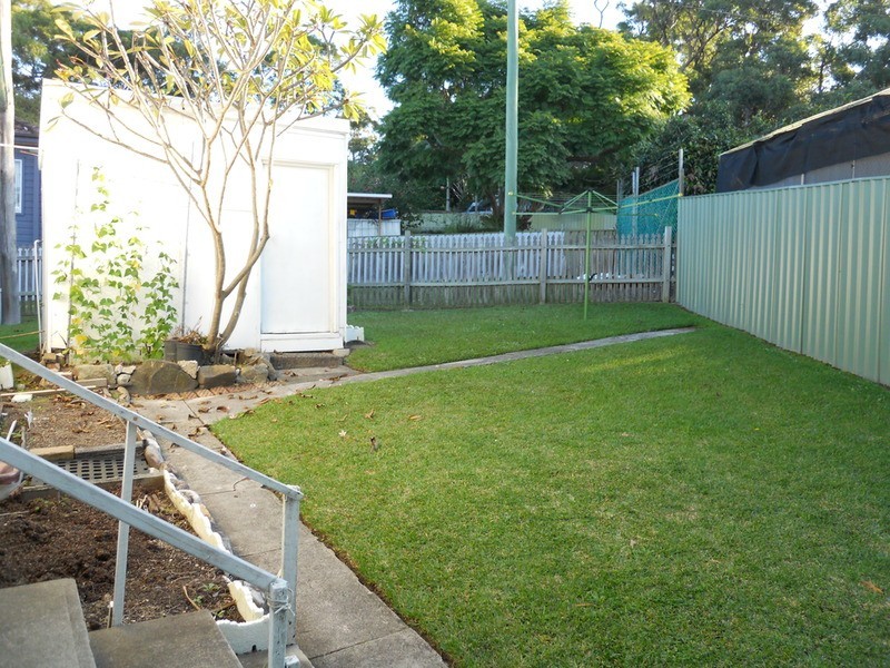247 Warners Bay Road, Mount Hutton NSW 2290