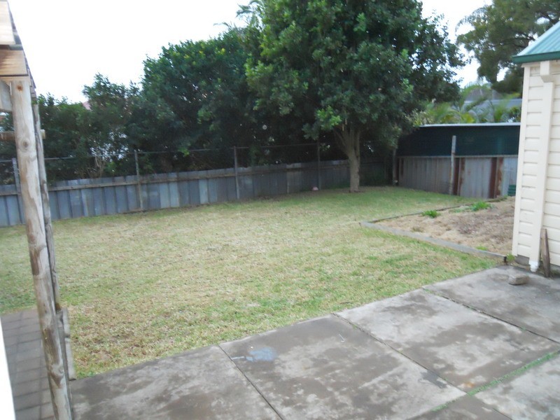13 Emily Street, Marks Point NSW 2280