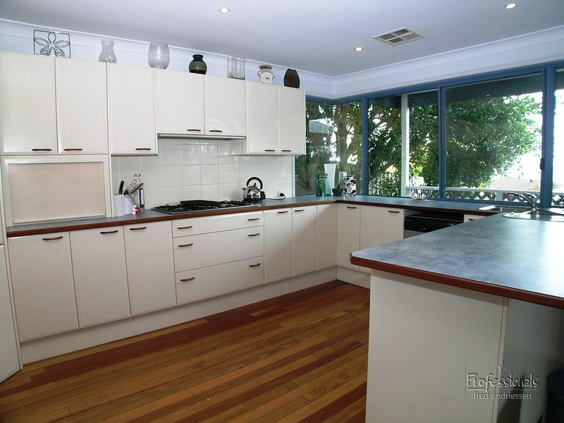 Macquarie Hills NSW 2285