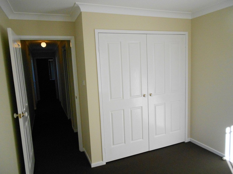 4 Jaeger Court, Cameron Park NSW 2285