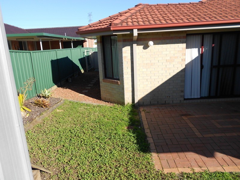 4 Jaeger Court, Cameron Park NSW 2285