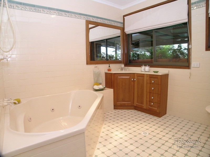 Macquarie Hills NSW 2285