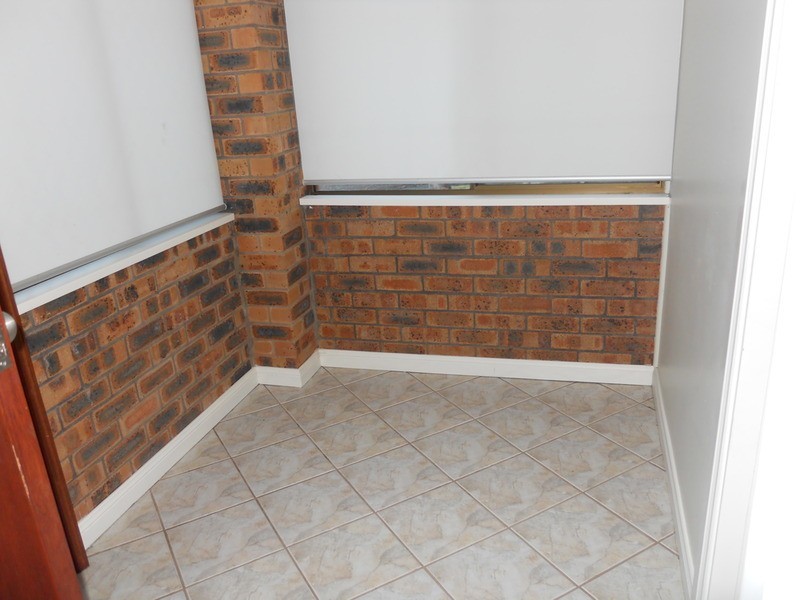 13 Emily Street, Marks Point NSW 2280