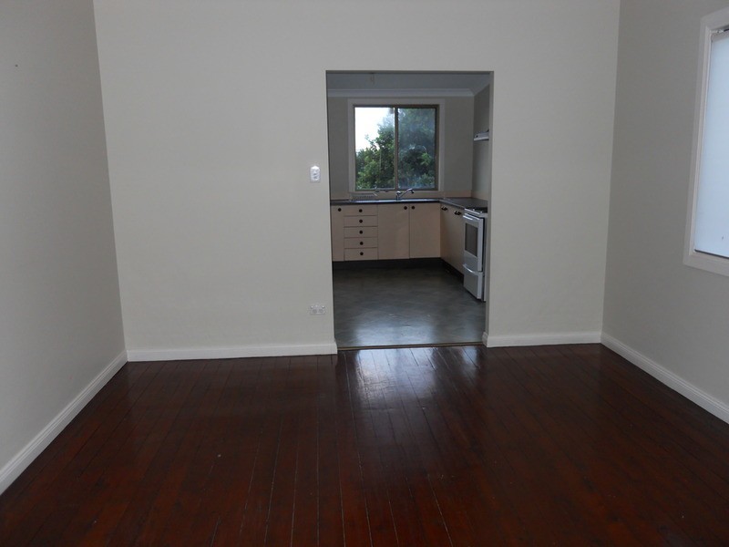 13 Emily Street, Marks Point NSW 2280