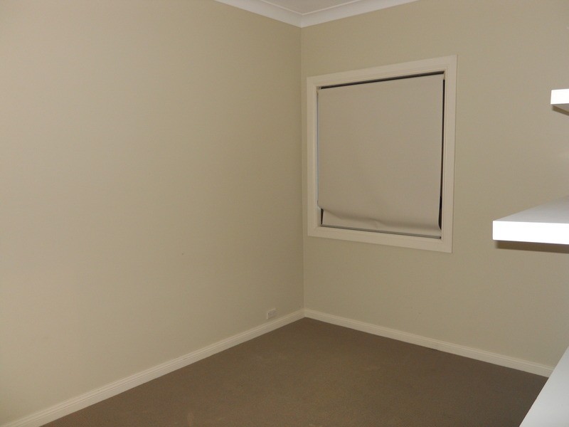 13 Emily Street, Marks Point NSW 2280