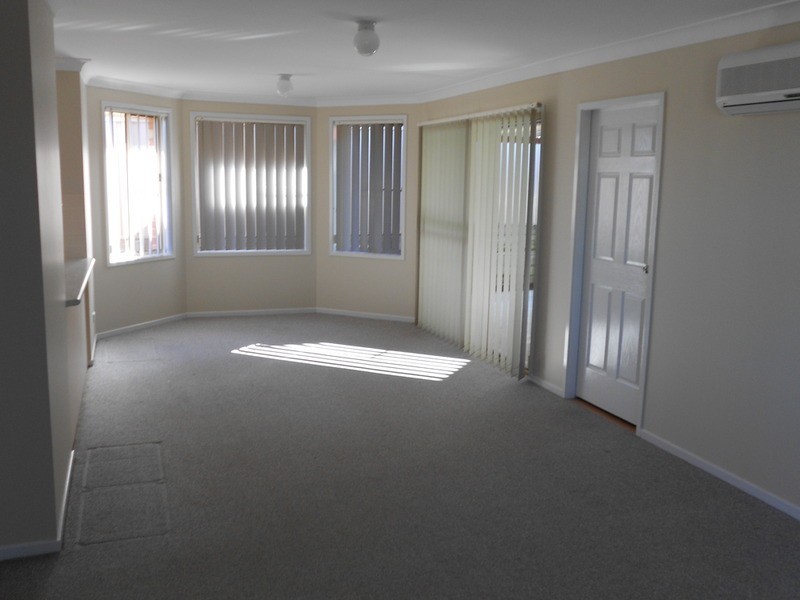 9 Toucan Close, Cameron Park NSW 2285