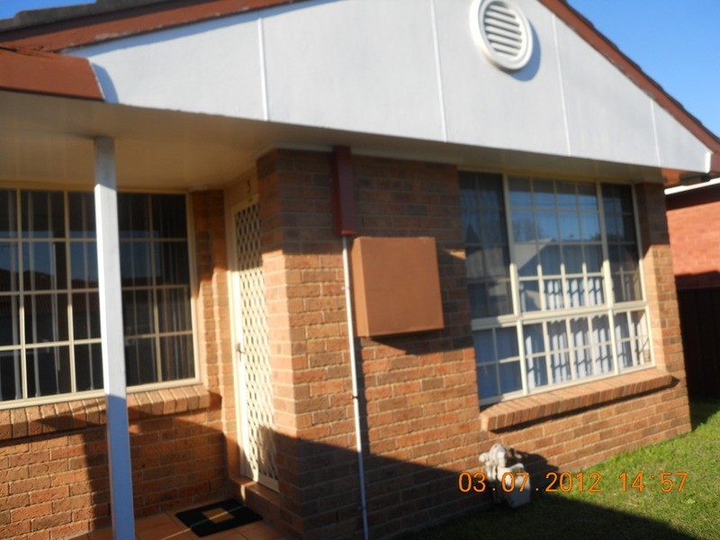 1/3 Teramby Road, Hamilton NSW 2303