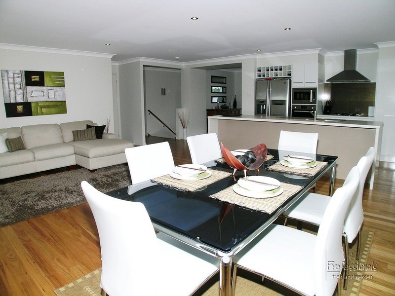 71 Dalmeny Drive, Macquarie Hills NSW 2285